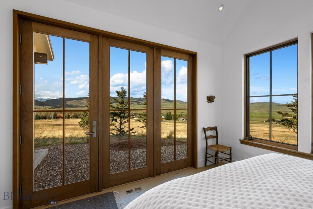 Gallatin Gateway MT 59730 - 9