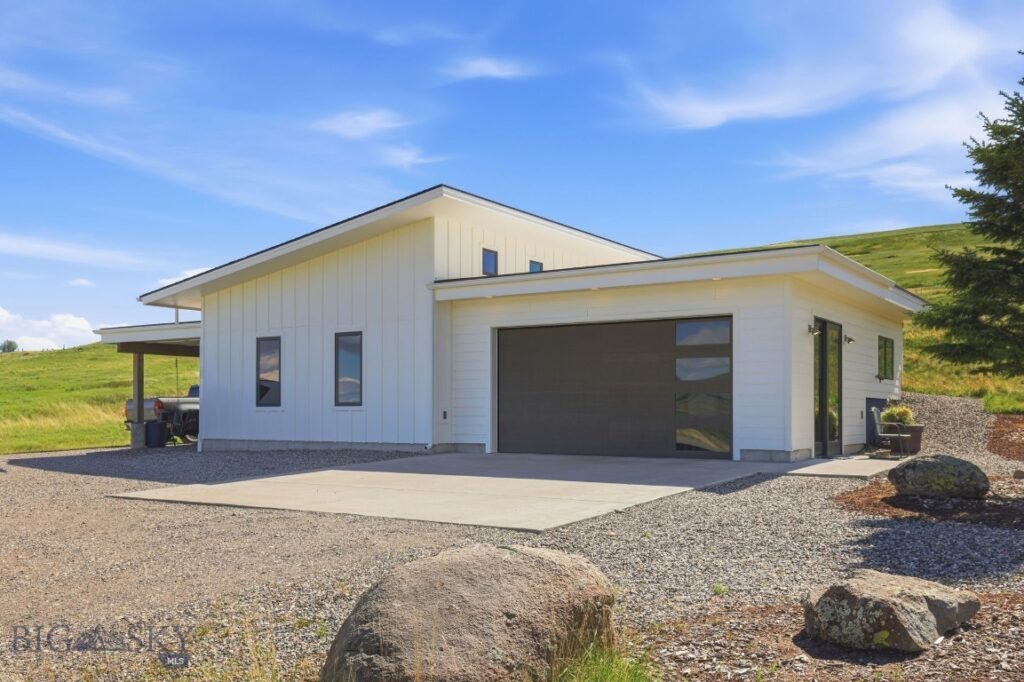 Gallatin Gateway MT 59730 - 15