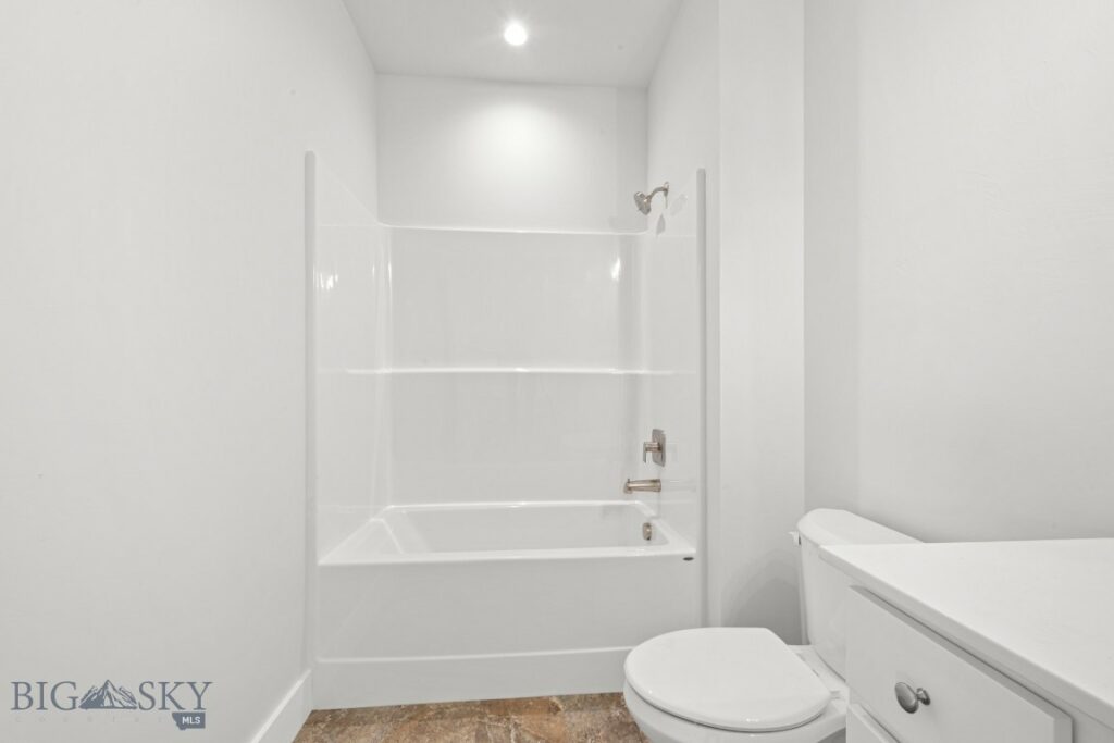 1112 Falcon Ridge Boulevard