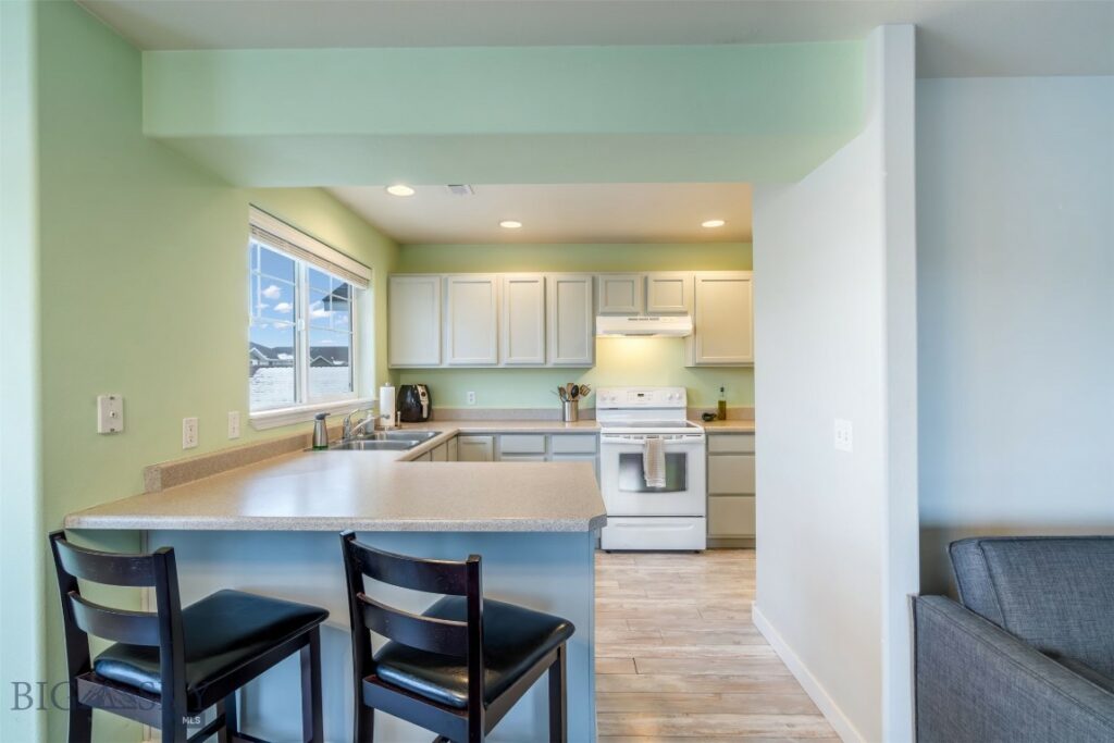 Bozeman MT 59718 - 1