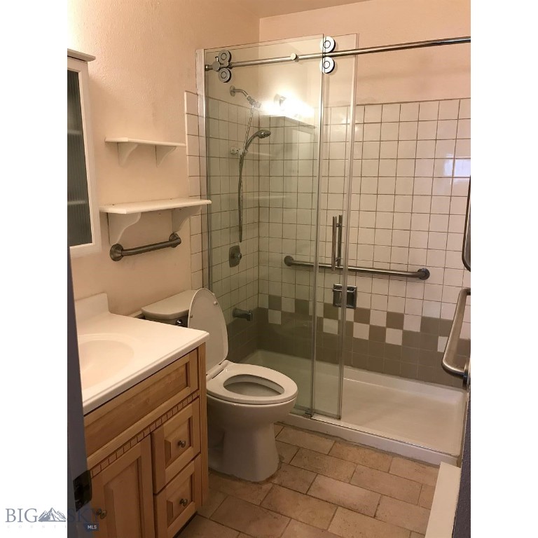 1120 W Babcock Street
