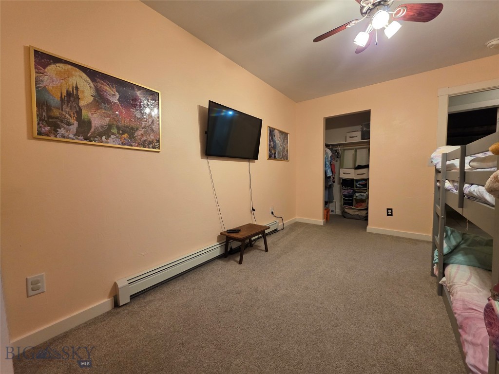 1124 Cruiser Lane