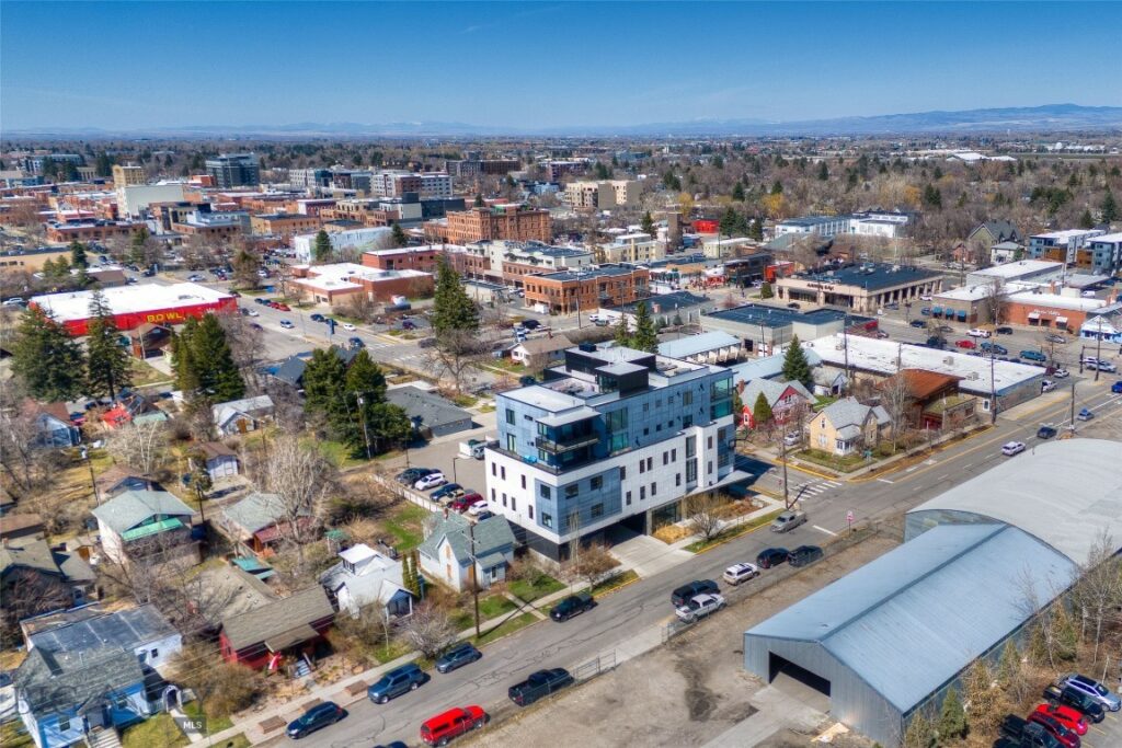 113 S Wallace Avenue