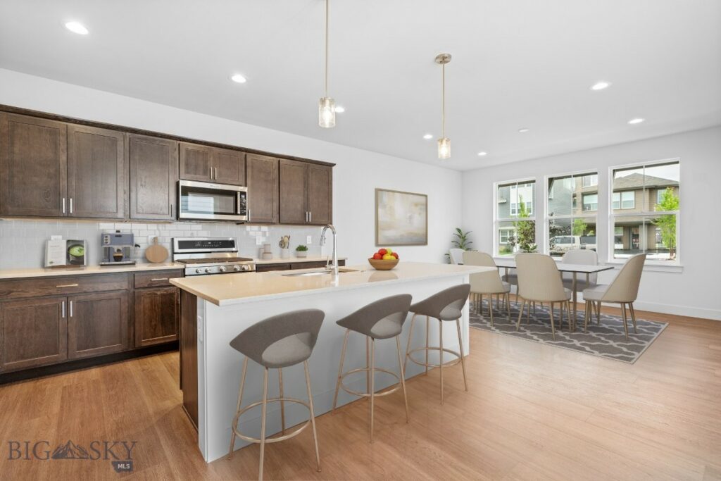 1131 Butler Creek Avenue