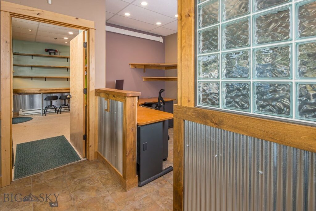 Big Sky MT 59716 - 3