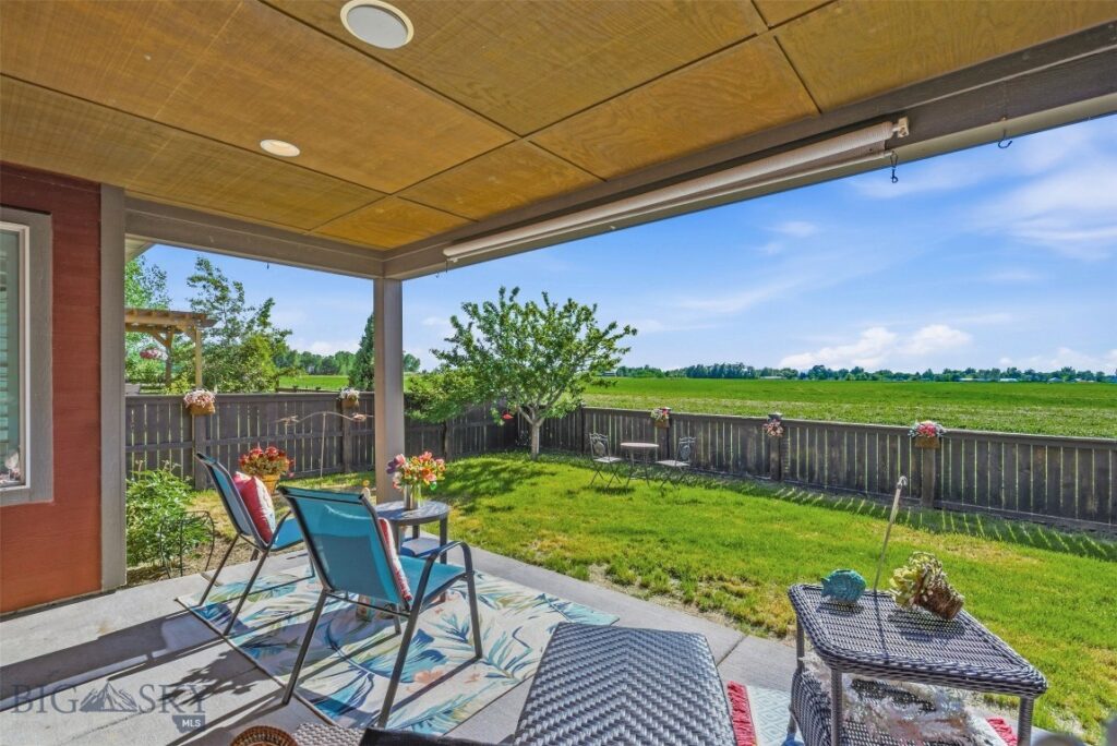 1155 Advance Drive