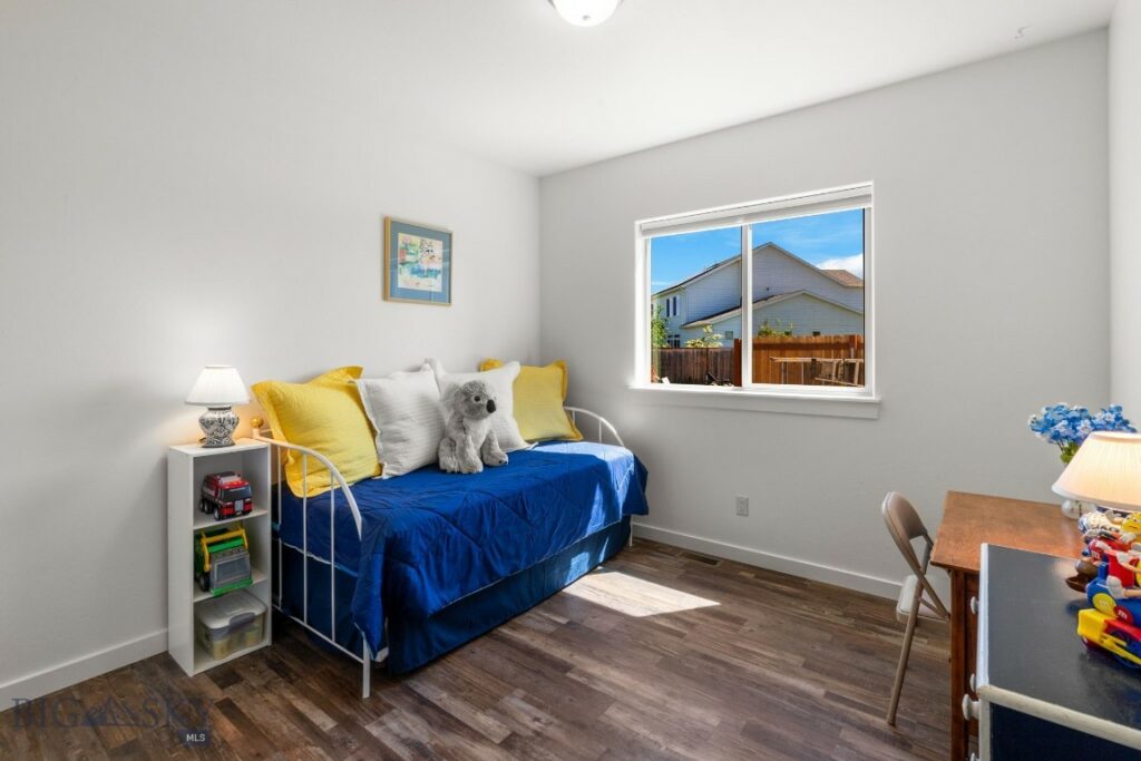 1165 Stewart Loop