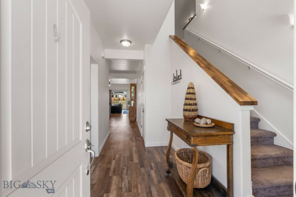 1165 Stewart Loop