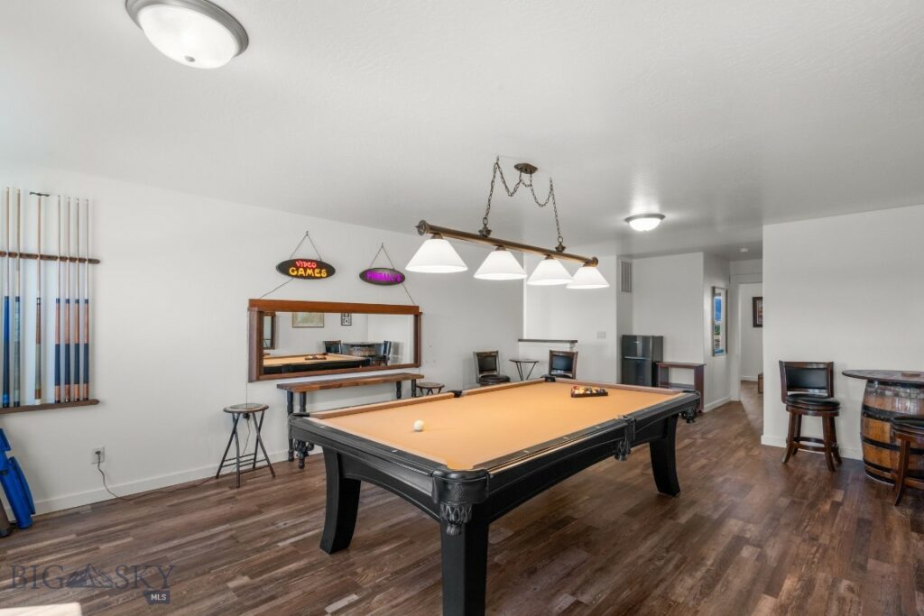 1165 Stewart Loop