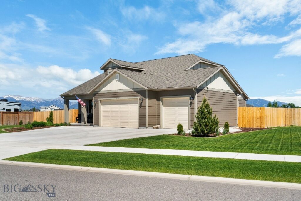 1165 Stewart Loop