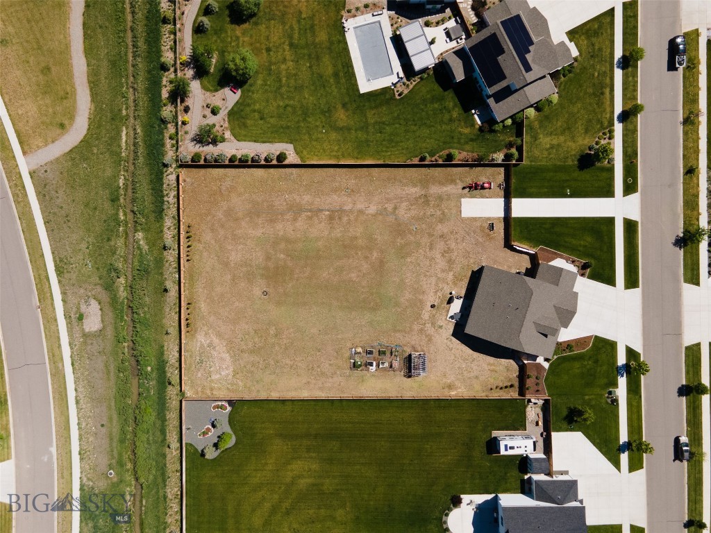 1165 Stewart Loop