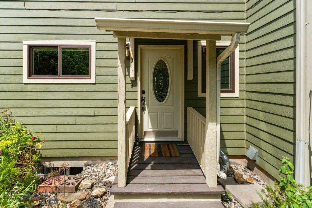 Bozeman MT 59715 - 1