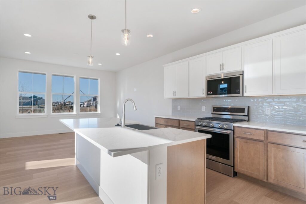 1200 Butler Creek Avenue