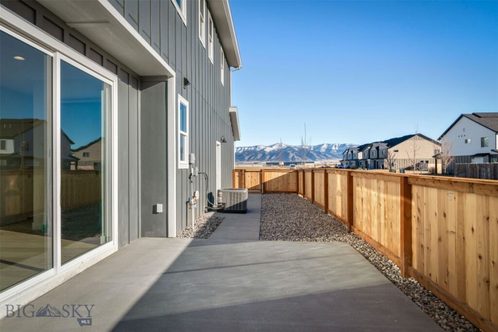 1200 Butler Creek Avenue