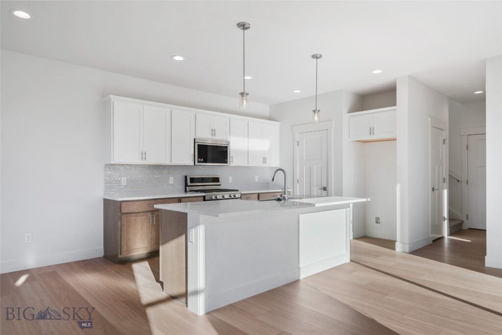 1200 Butler Creek Avenue