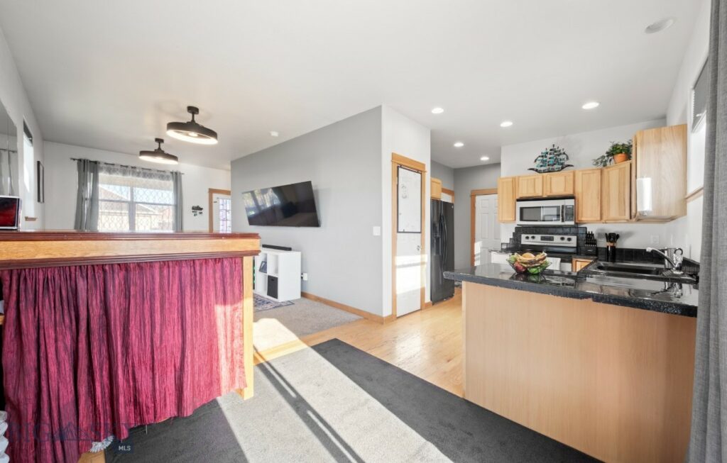 Belgrade MT 59714 - 7