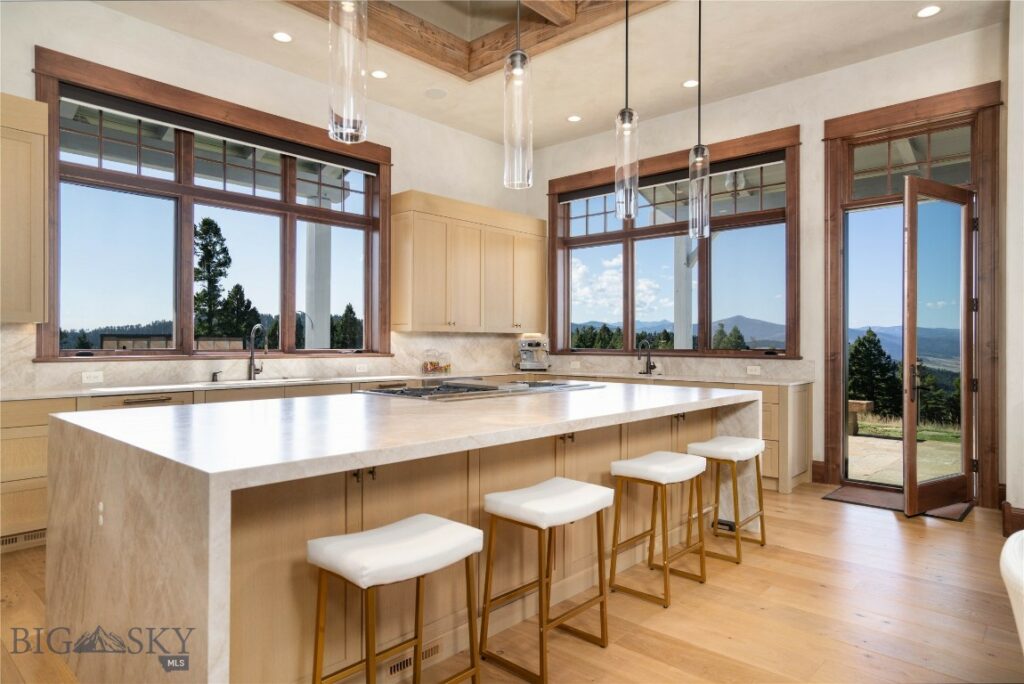 1221 Green Valley Way