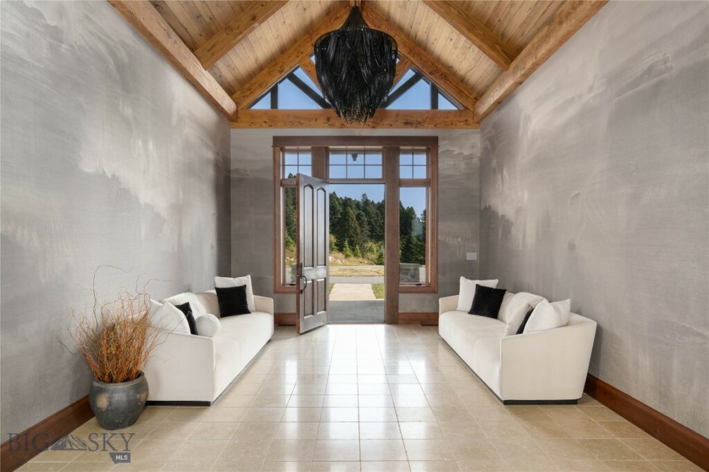 1221 Green Valley Way