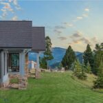 1221 Green Valley Way