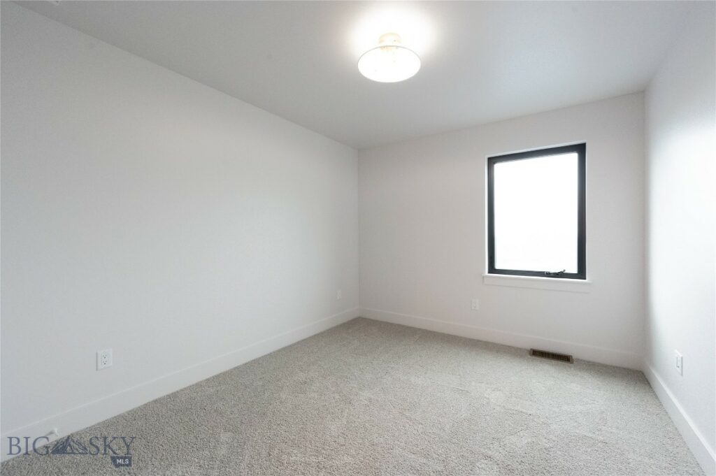 1222 Flanders Creek Avenue