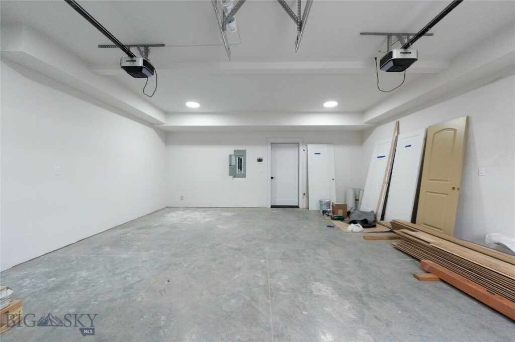 Bozeman MT 59718 - 18