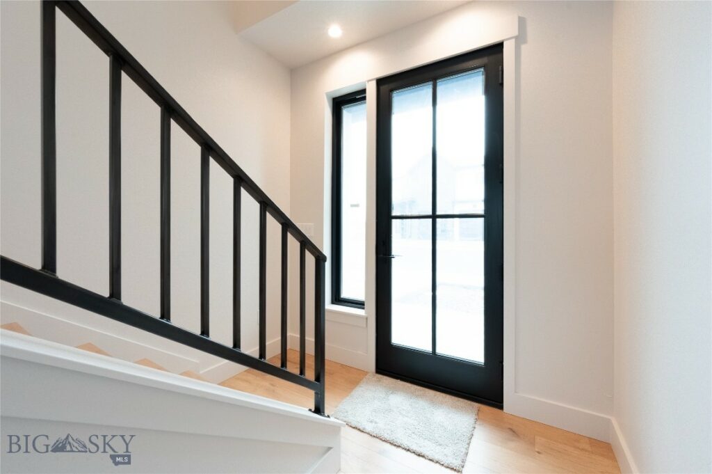 1222 Flanders Creek Avenue