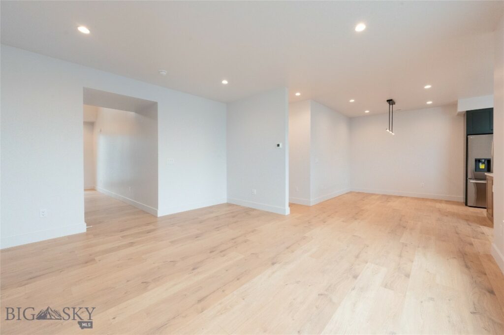 1222 Flanders Creek Avenue