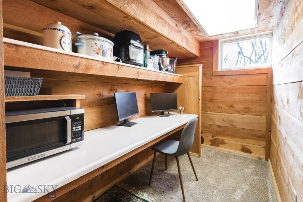 Bozeman MT 59715 - 18