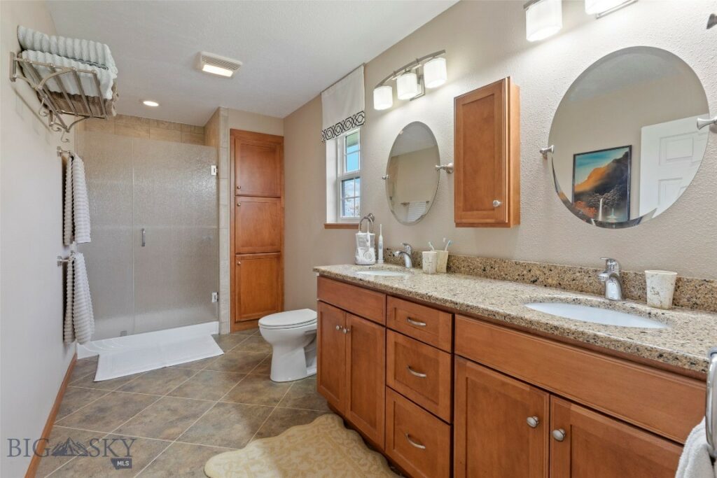 125 N Pheasant Drive