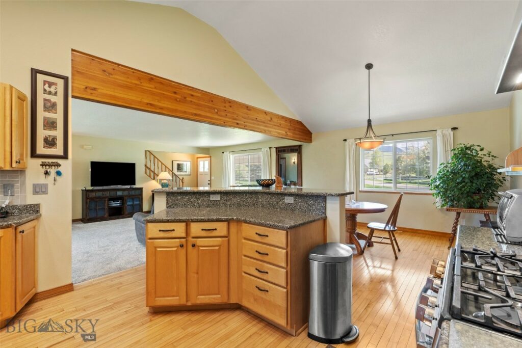 125 N Pheasant Drive