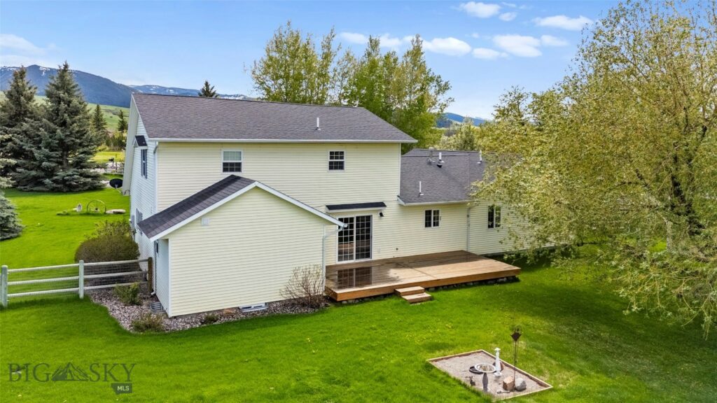 125 N Pheasant Drive