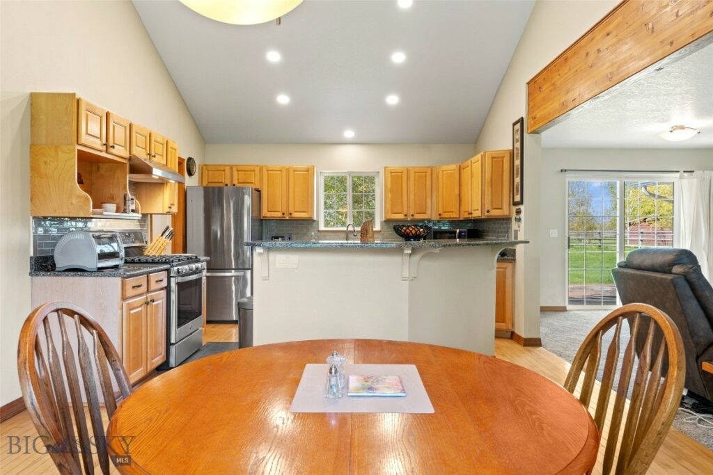 125 N Pheasant Drive