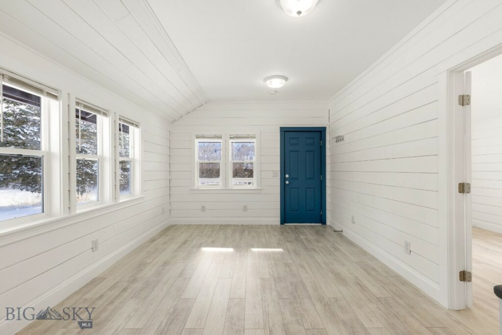 12977 Cottonwood Road