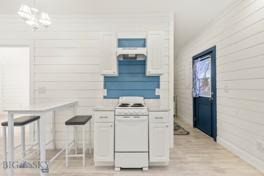 Bozeman MT 59718 - 17