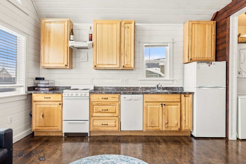 Bozeman MT 59718 - 22