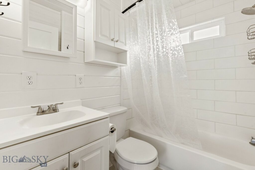 12977 Cottonwood Road