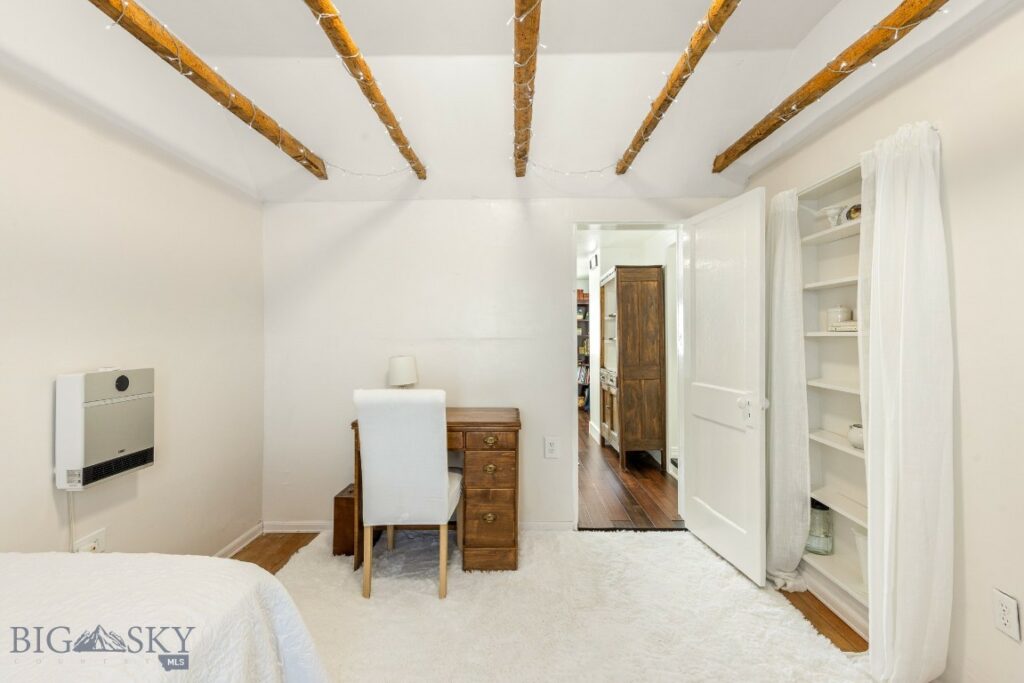 12977 Cottonwood Road