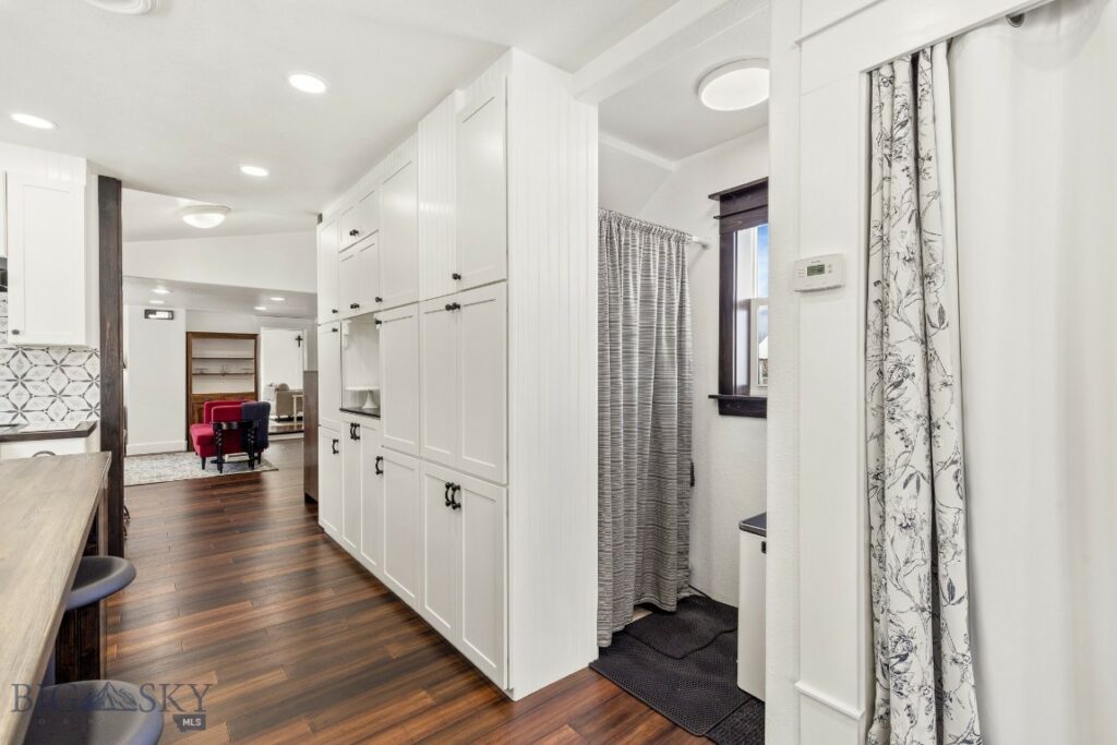 12977 Cottonwood Road