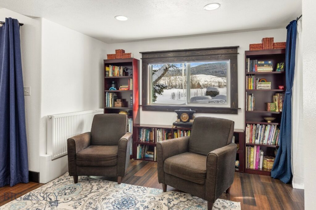 12977 Cottonwood Road