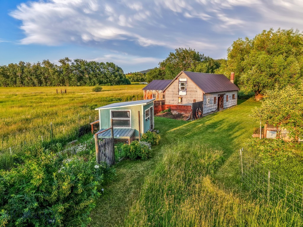 12977 Cottonwood Road