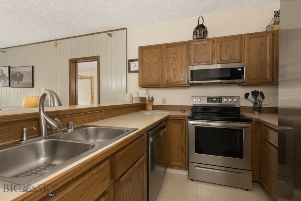 Big Sky MT 59716 - 3