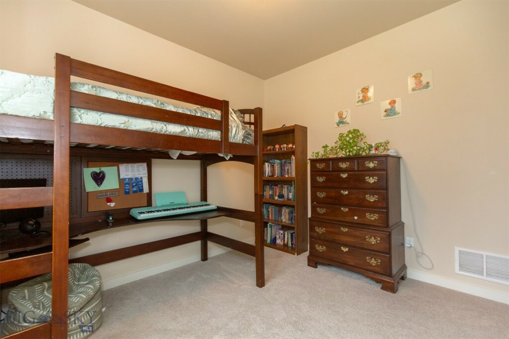 13 Ramshorn Peak Lane