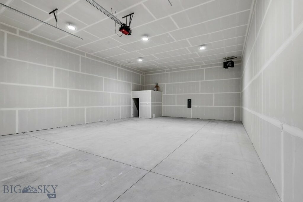 Belgrade MT 59714 - 4