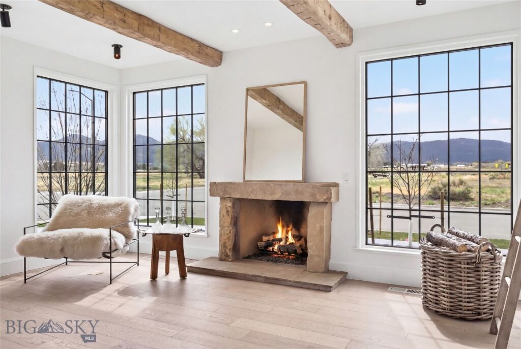 1301 Cambridge Drive