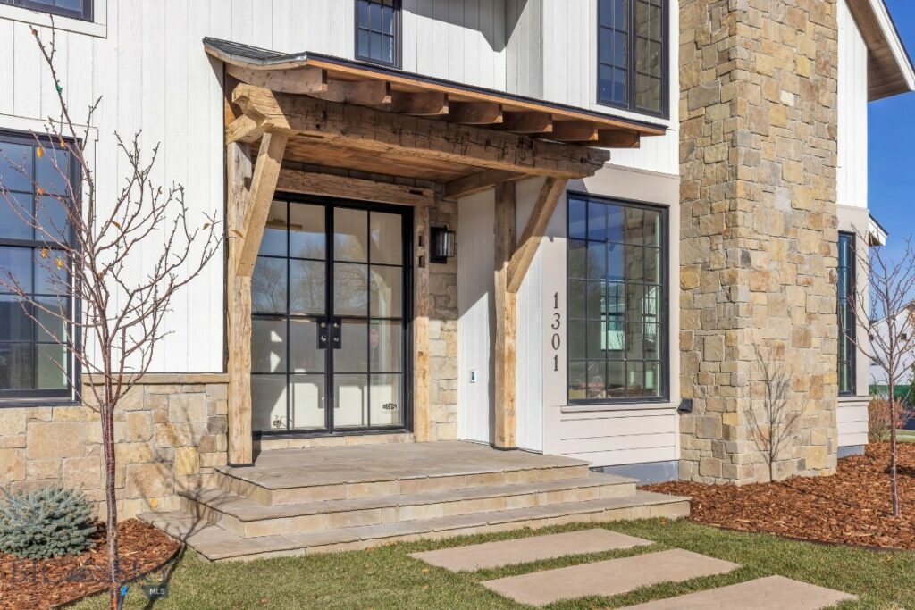 1301 Cambridge Drive