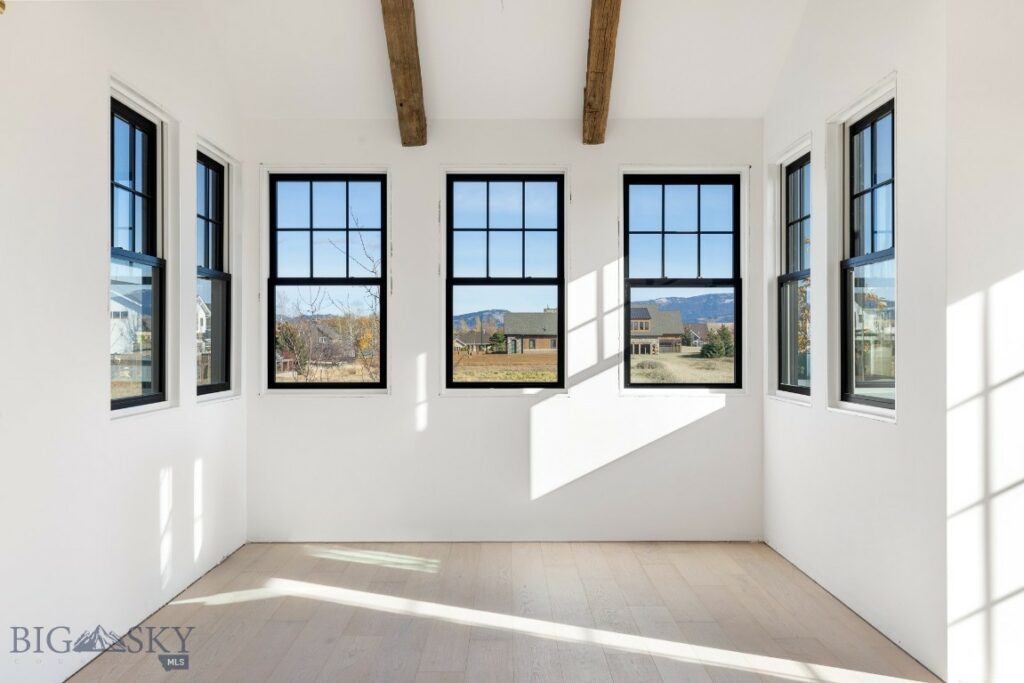 1301 Cambridge Drive