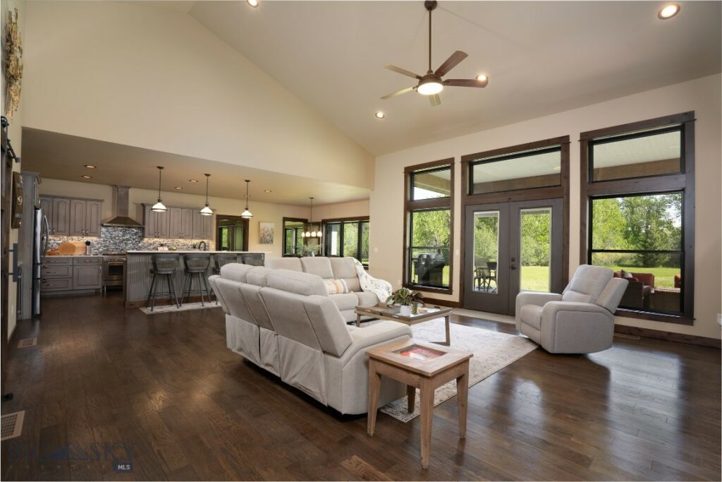 13011 Cottonwood Canyon Road