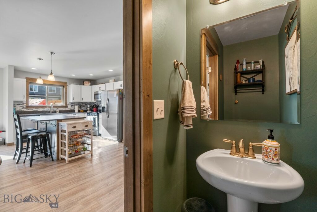 Belgrade MT 59714 - 9