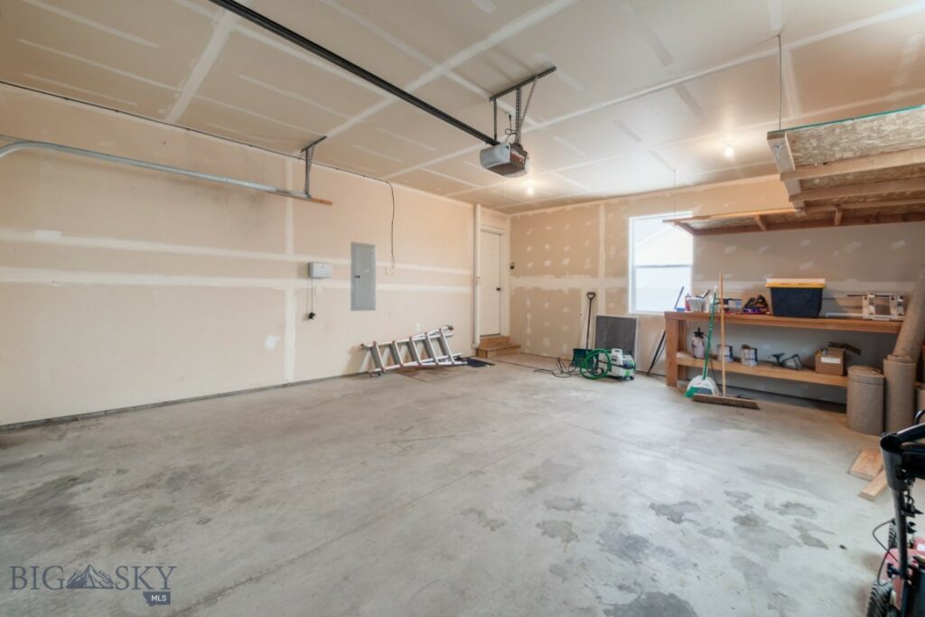 Belgrade MT 59714 - 11