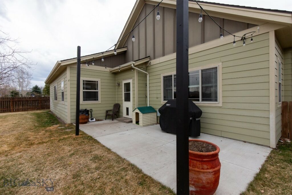 136 Shelter Grove Circle
